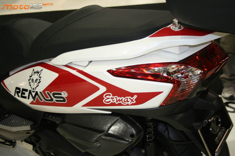 Kymco SuperDink 125i Limited Edition