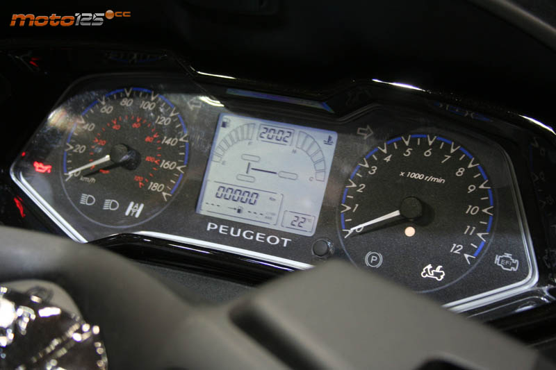 Peugeot Metropolis 400