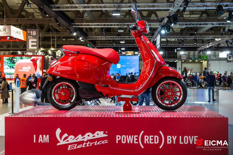 Vespa Elettrica (RED)