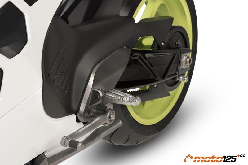 Kymco Revonex