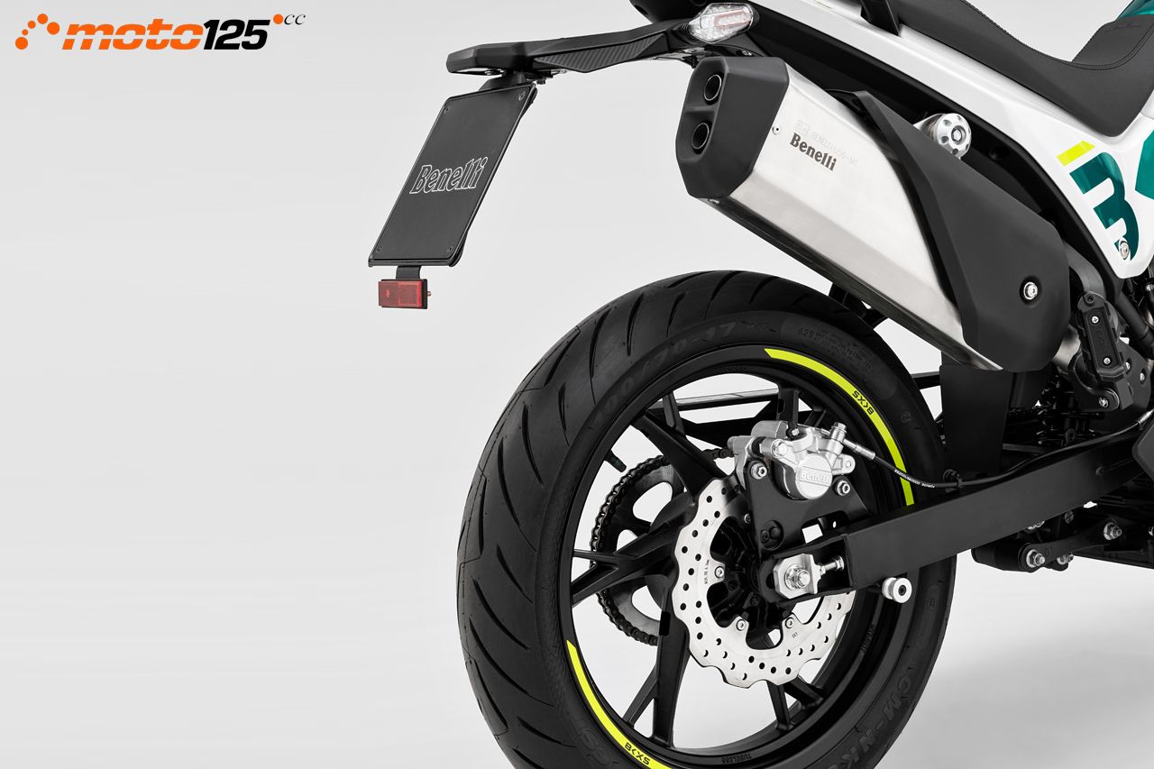 Benelli BKX 125 S