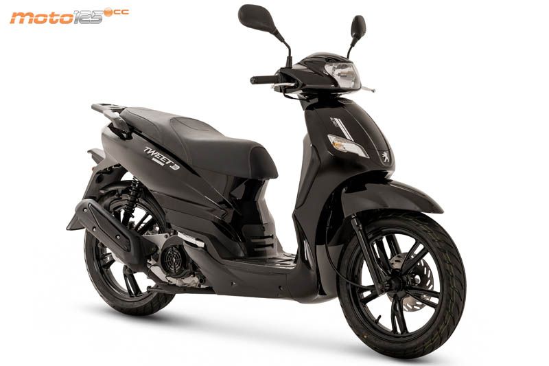 Peugeot Tweet Double Black 125 - Novedades Milán 16