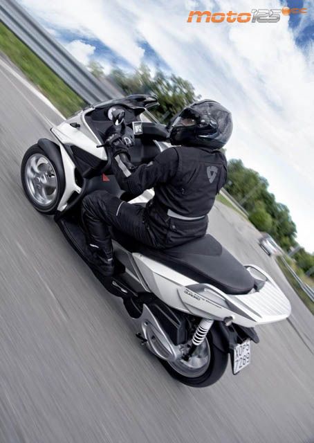 Quadro, el scooter de cuatro ruedas