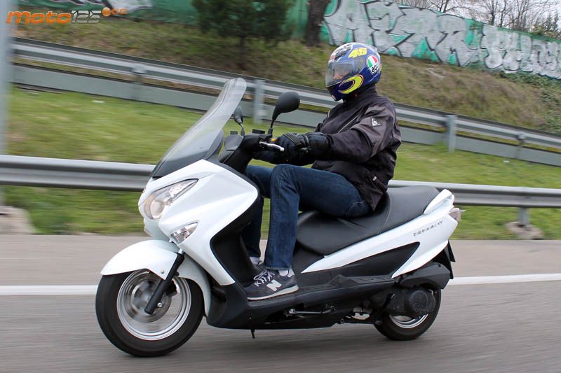 Suzuki Burgman 125 en Exposición Kevin Schwantz (Zamora,2017)