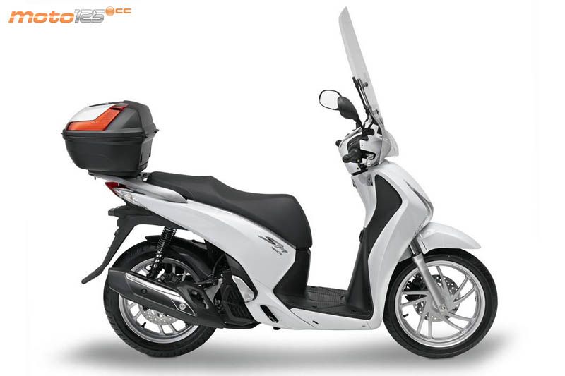 Los mejores accesorios para el Honda SH Scoopy 125