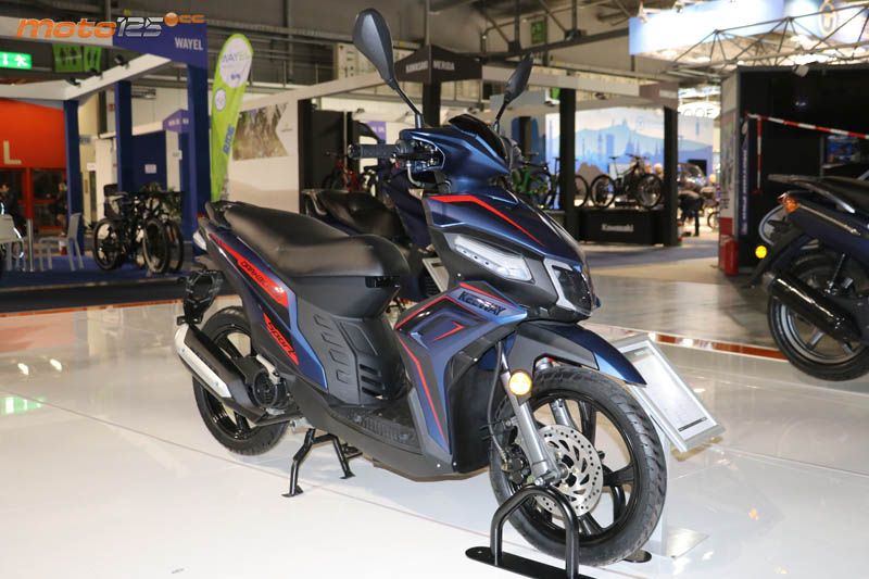 Keeway DarkBlade 125 - Salón de Milán EICMA 2017