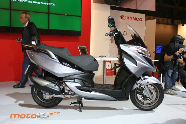 Kymco Grand Dink 125i
