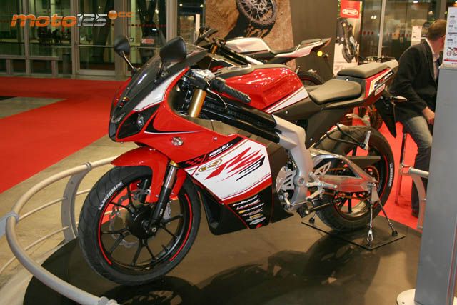Rieju RS3 125