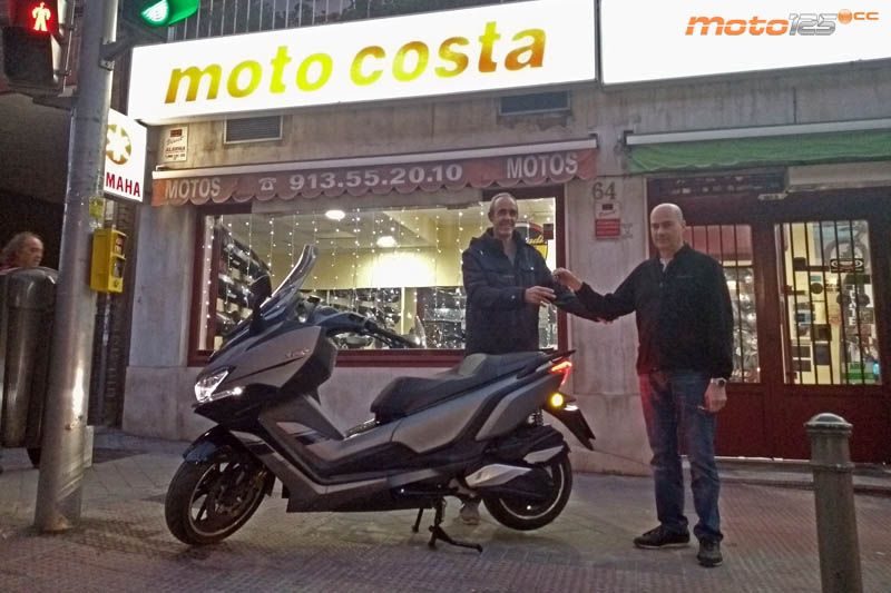 Prueba Maratón 10.000 km con la Daelim XQ 125