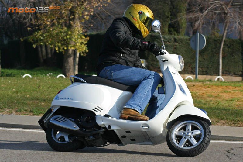 Vespa LX 125 3v - La lógica de la economía
