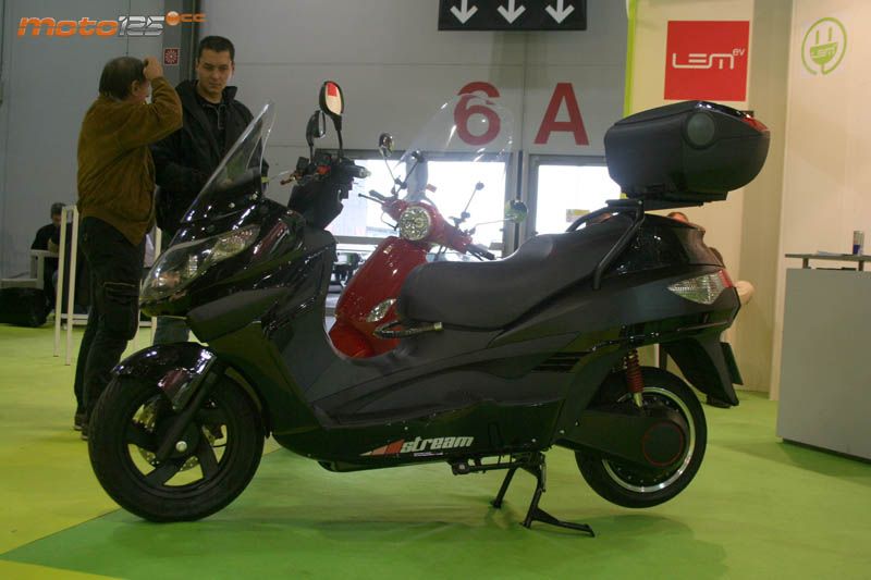 Salon Milán Novedades 2013 - LEMev Stream