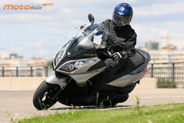 Kymco SuperDink 125i - Elegido para la gloria