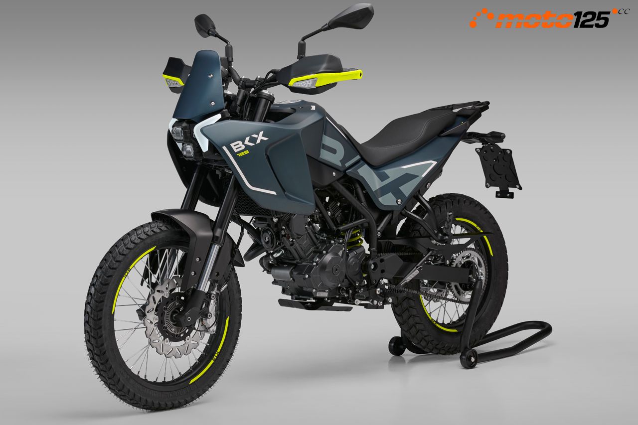 Benelli BKX /S 125/300 - Novedades 2025 - Salón EICMA de Milán 2024