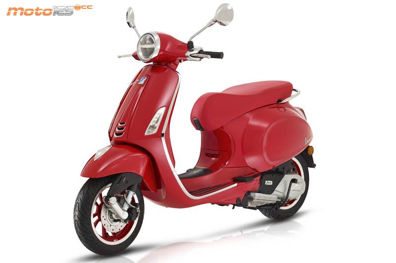 Vespa Primavera 125 (RED) - Salón de Milán EICMA 2019