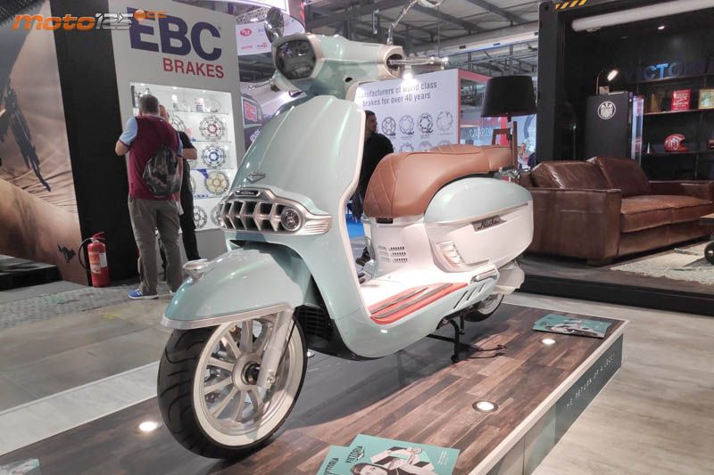 Victoria Nicky 50/125/300 - Salón de Milán EICMA 2019