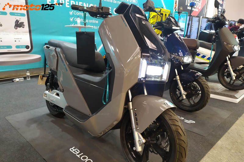 Maquina Electric Ecooter E5 Lite - Novedades 2023 - MotOh! Barcelona