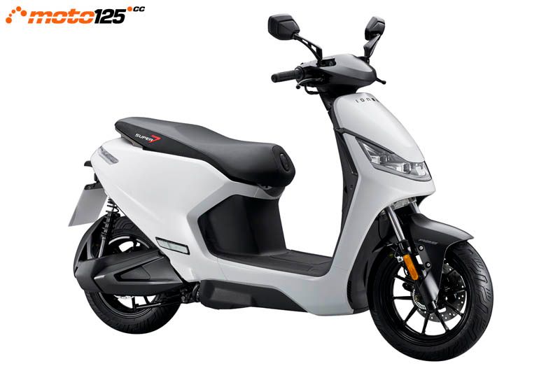 Estreno eléctrico Ionex - S7 ABS