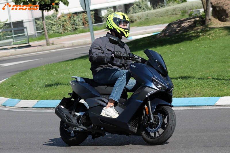 Keeway Vieste 125 - Arte urbano