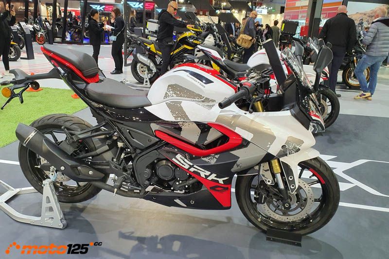 QJ SRK 125 RR - Novedades 2023 - Salón EICMA de Milán 2022