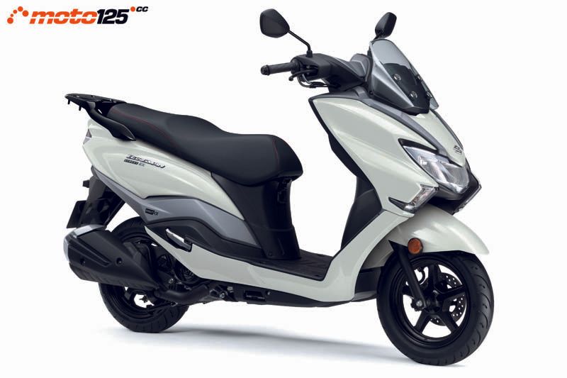 Suzuki Burgman Street EX125 - Novedades 2023 - Intermot