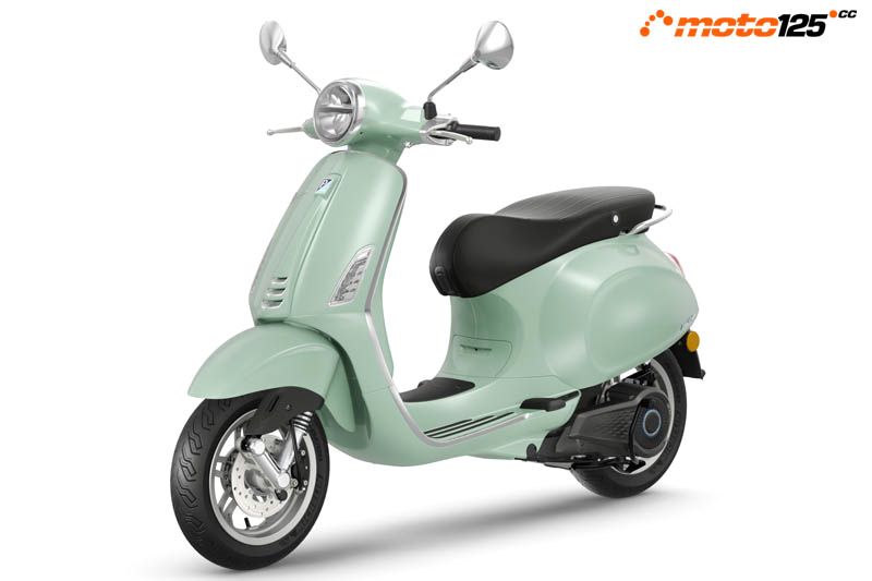 Vespa Primavera/Sprint Elettrica - Novedades 2024 - Salón EICMA de Milán 2023