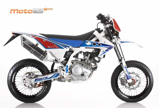 Fantic Caballero 4T Mot 125