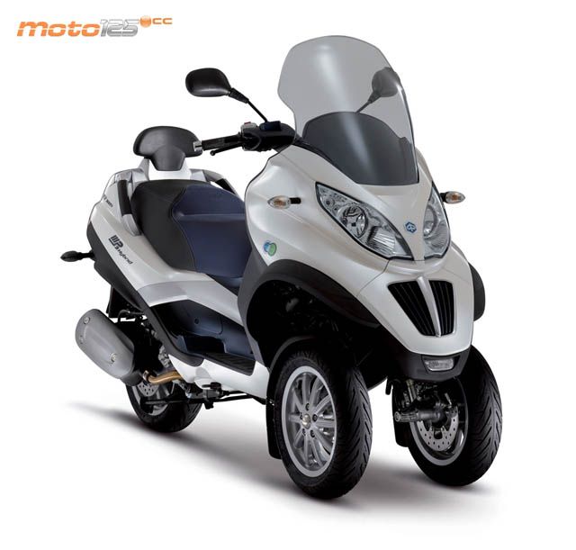 Piaggio MP3 300 LT Hybrid — foto 2