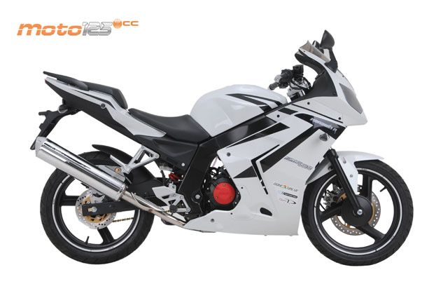 Daelim Roadwin R 125 FI — foto 2