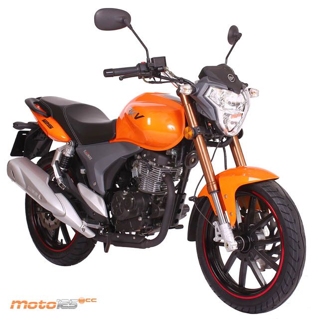 Keeway RKV 125 — foto 2