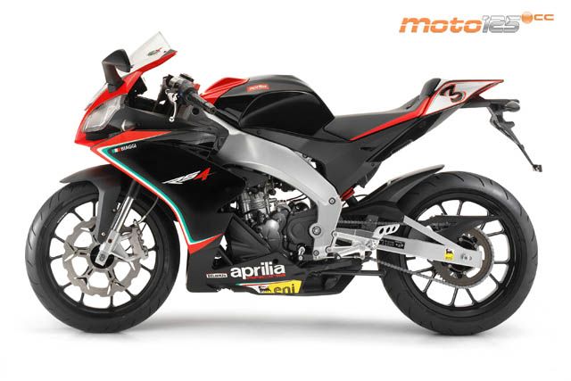 Aprilia RS4 125 Replica — foto 2