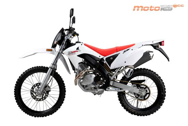 MH Motorcycles Duna 125 Eco Enduro — foto 2