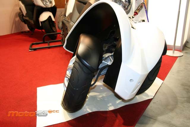 PGO 3W 125 — foto 2