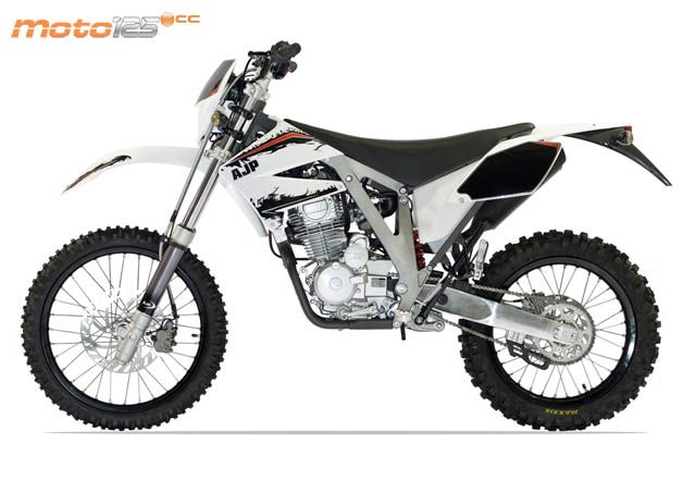 AJP PR3 125 Enduro — foto 2