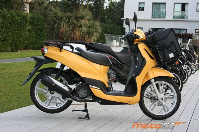 Peugeot Tweet Evo 125 Pro — foto 2