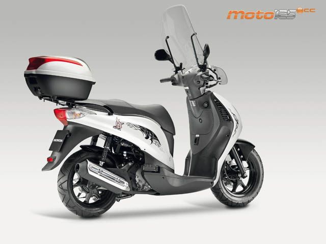 Honda Passion 125 Top Box — foto 2