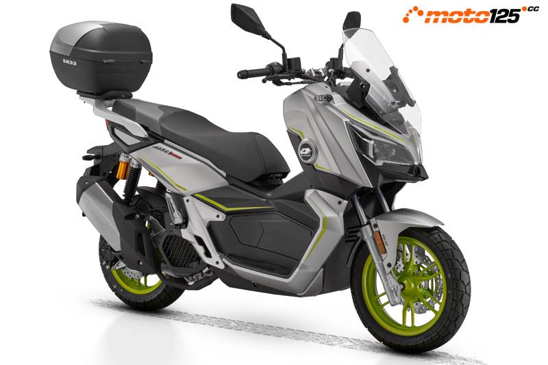 QJ Motor ATR 125 — foto 2