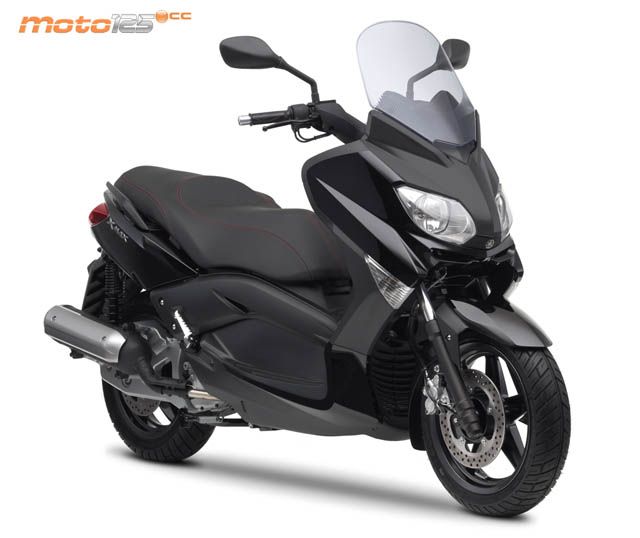 Yamaha X-Max 125 — foto 3