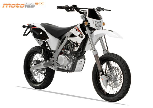 AJP PR3 Supermoto 125 — foto 3