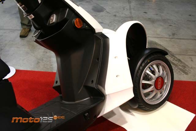 PGO 3W 125 — foto 3