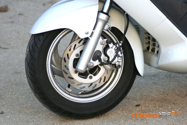 SYM GTS 125 Evo — foto 3