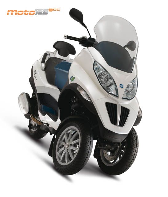 Piaggio MP3 125 Hybrid — foto 3