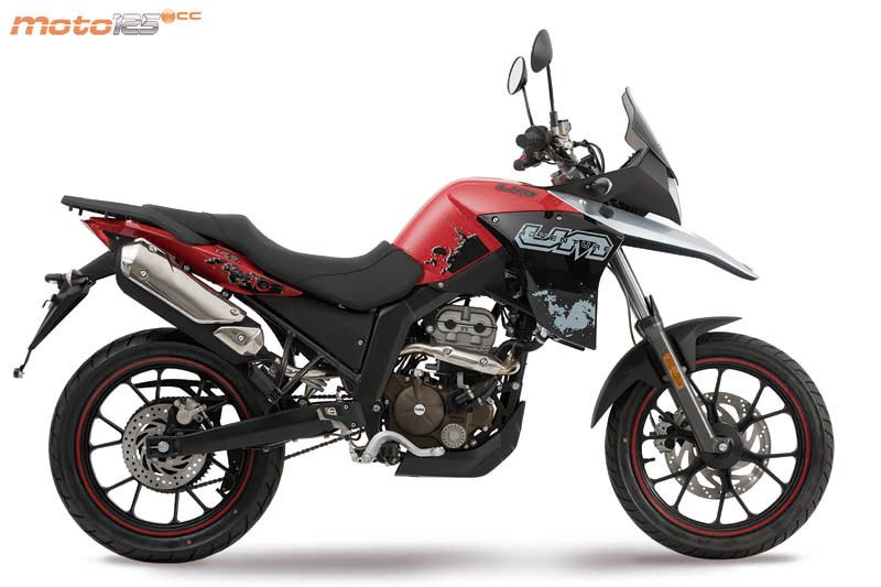 UM DSR Adventure 125 — foto 3