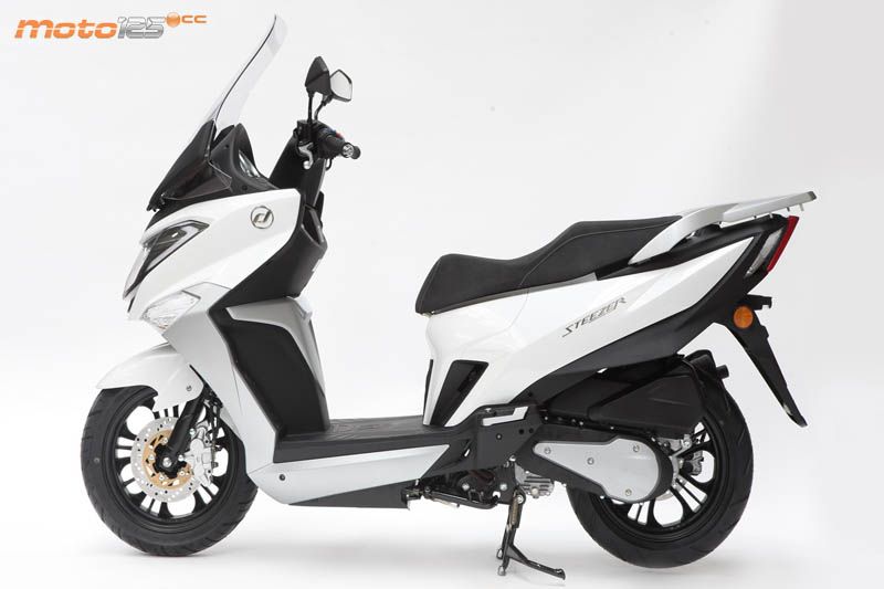 Daelim Steezer 125 P — foto 3