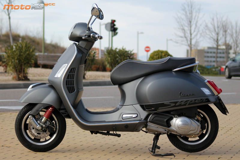 Vespa GTS SuperSport ABS — foto 3