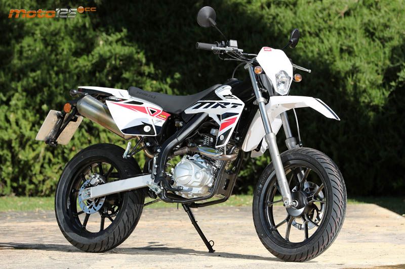 Rieju MRT 125 SM — foto 3