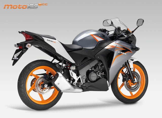 Honda CBR125R — foto 3