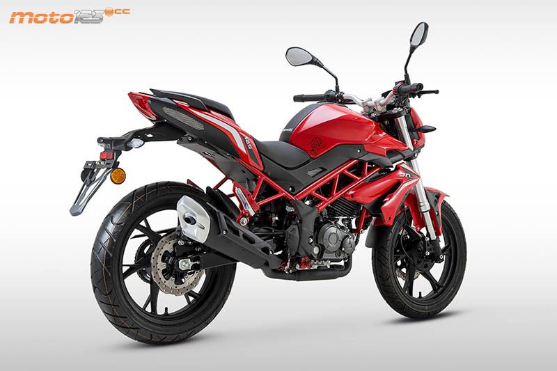 Benelli BN 125 — foto 3