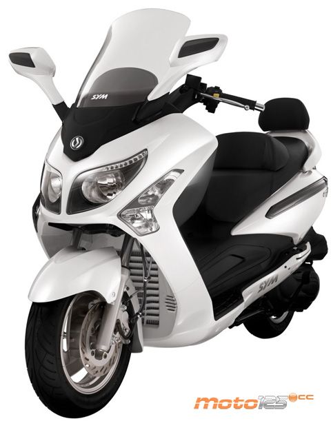 SYM GTS 125 Evo EFI — foto 3