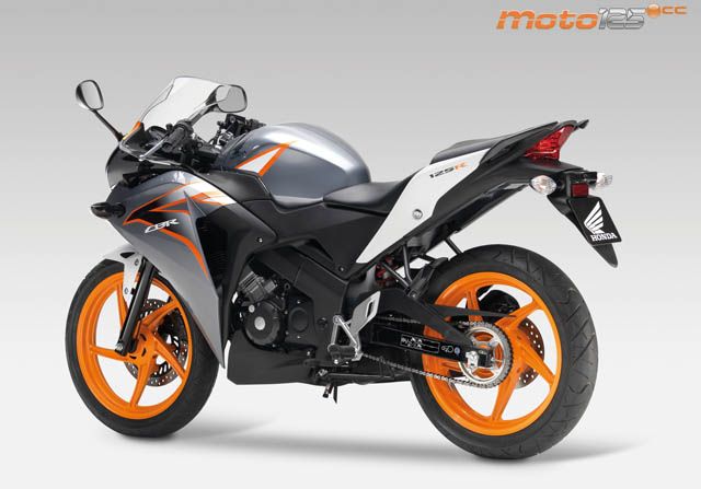 Honda CBR125R — foto 4