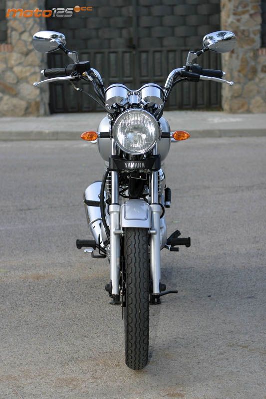 Yamaha YBR Classic 125 — foto 4